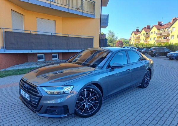 Audi S8 cena 429999 przebieg: 99000, rok produkcji 2020 z Wałbrzych małe 596